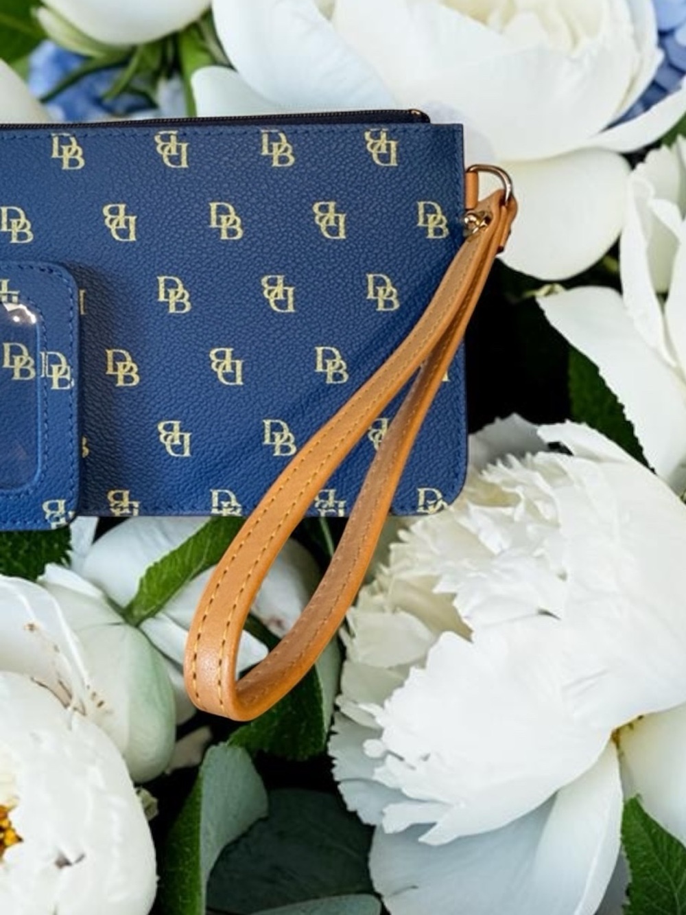DOONEY & BOURKE signature DB monogram, cornflower blue wristlet,& ID card holder - Picture 7 of 13